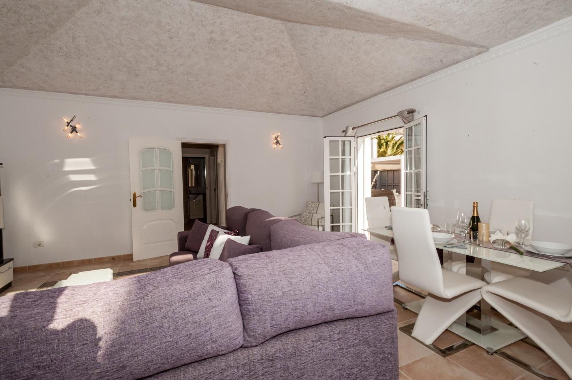 Villa Vanesa Luxury Private Villa With A Heated Pool, 4 Bedrooms And 4 Bathrooms Costa Adeje  Exteriör bild