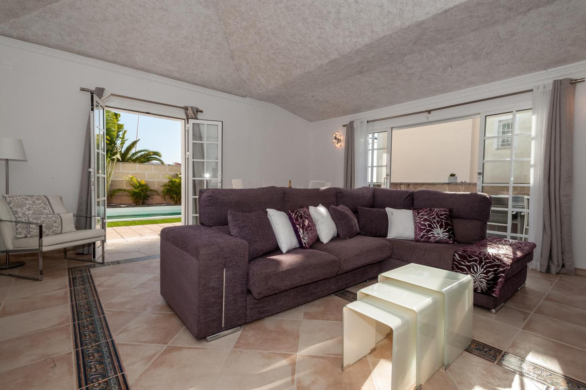 Villa Vanesa Luxury Private Villa With A Heated Pool, 4 Bedrooms And 4 Bathrooms Costa Adeje  Exteriör bild