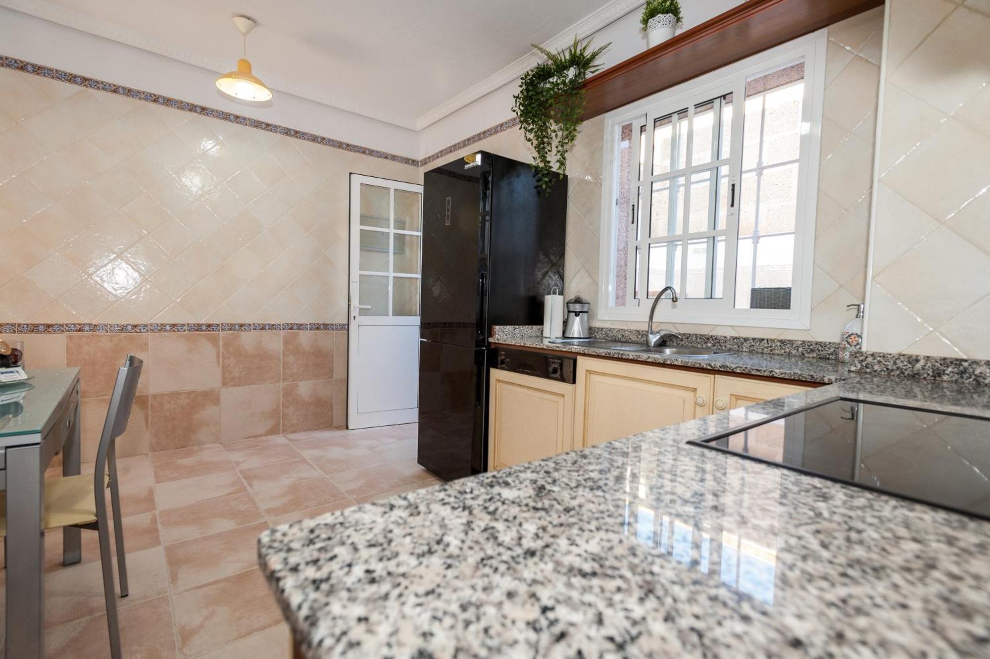 Villa Vanesa Luxury Private Villa With A Heated Pool, 4 Bedrooms And 4 Bathrooms Costa Adeje  Exteriör bild