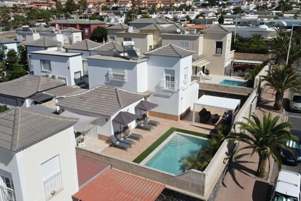 Villa Vanesa Luxury Private Villa With A Heated Pool, 4 Bedrooms And 4 Bathrooms Costa Adeje  Exteriör bild