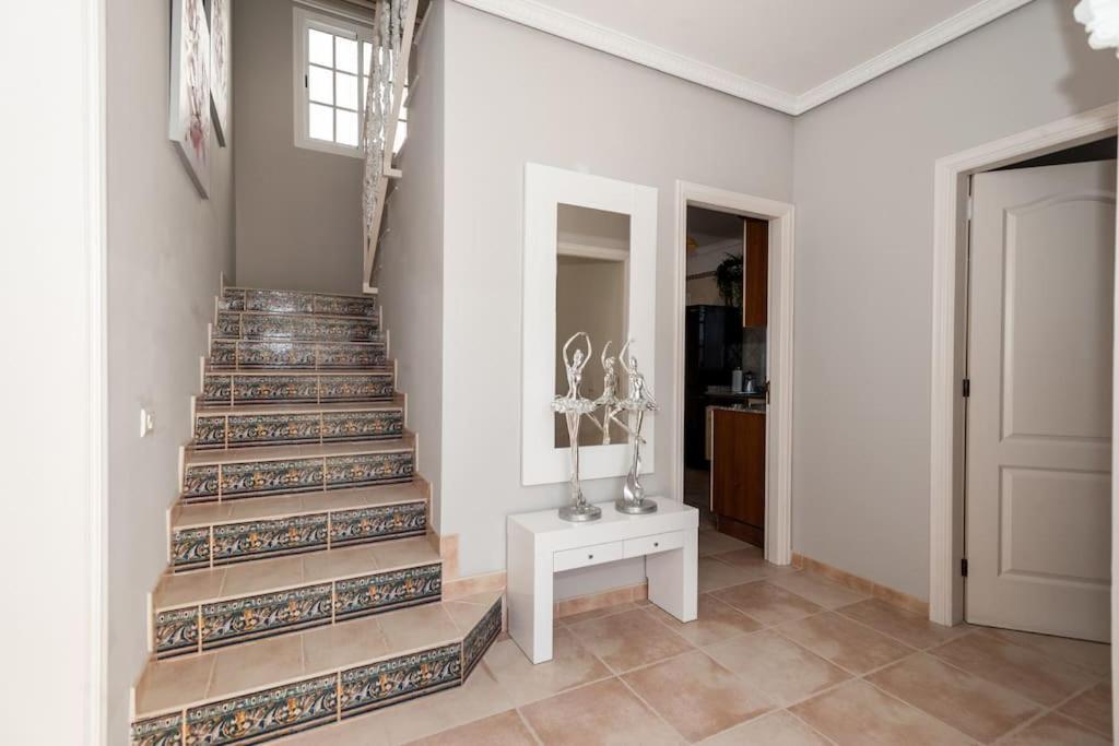 Villa Vanesa Luxury Private Villa With A Heated Pool, 4 Bedrooms And 4 Bathrooms Costa Adeje  Exteriör bild
