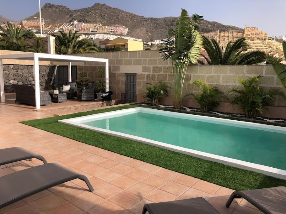 Villa Vanesa Luxury Private Villa With A Heated Pool, 4 Bedrooms And 4 Bathrooms Costa Adeje  Exteriör bild